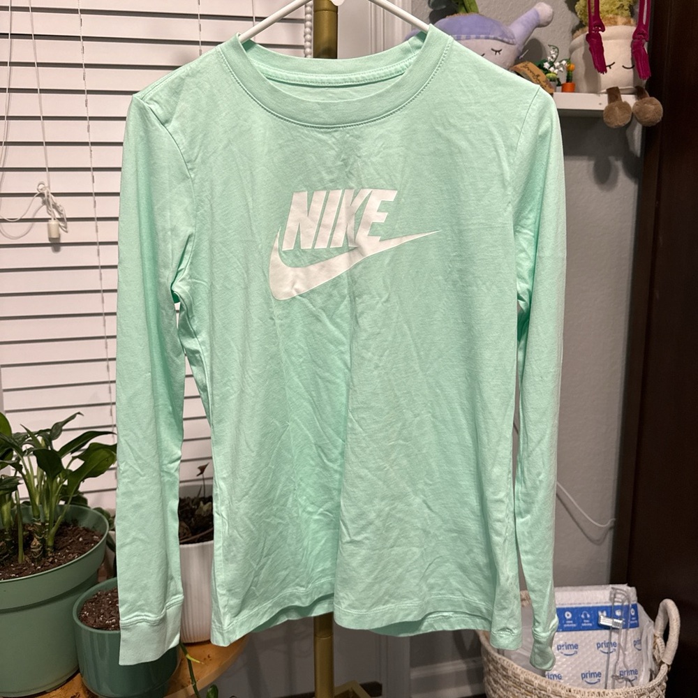 Nike Mint Green Long Sleeve Shirt